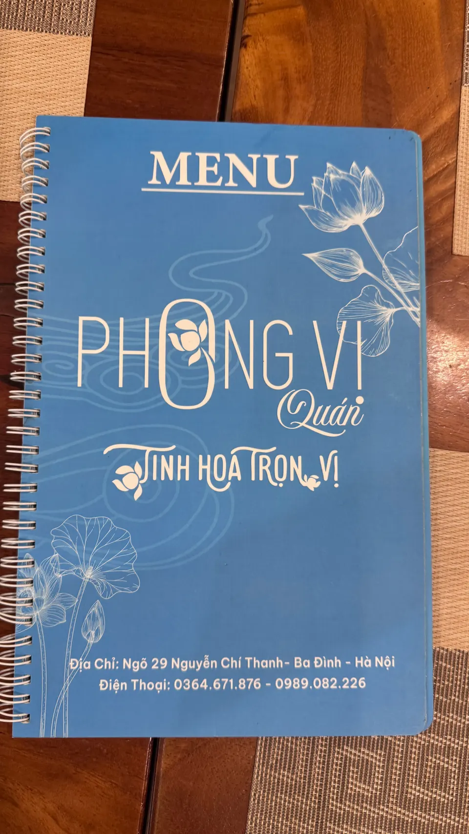 Bìa menu Phong Vị Quán “Tinh hoa trọn vị”